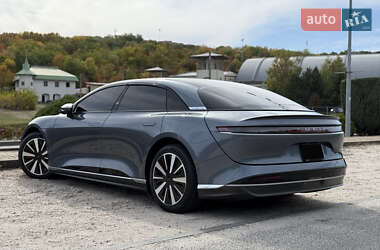 Седан Lucid Air 2023 в 