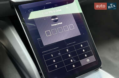 Седан Lucid Air 2023 в 