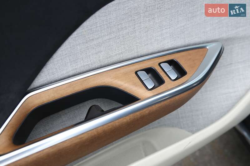 Седан Lucid Air 2022 в Києві