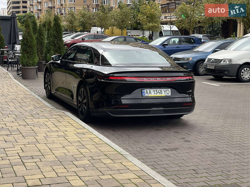 Седан Lucid Air 2024 в Києві