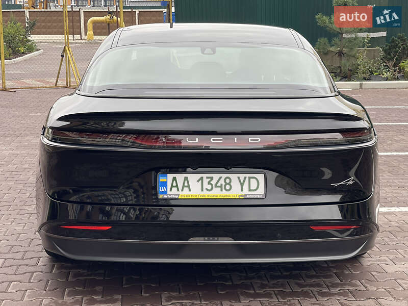 Седан Lucid Air 2024 в Києві