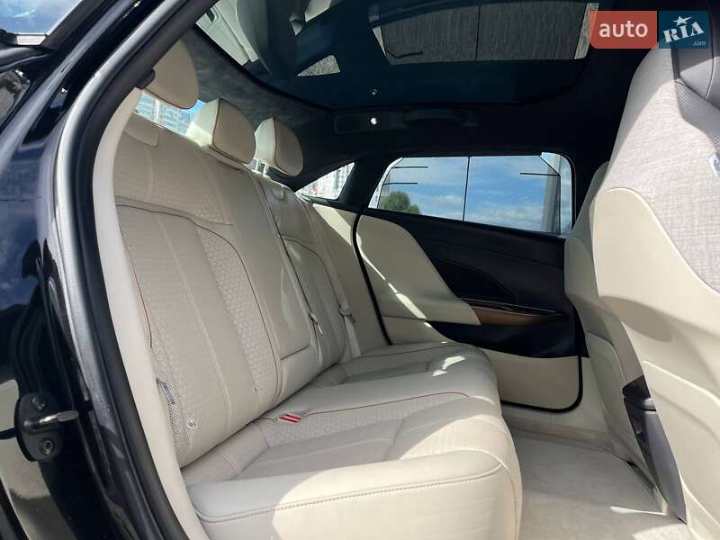 Седан Lucid Air 2022 в Києві