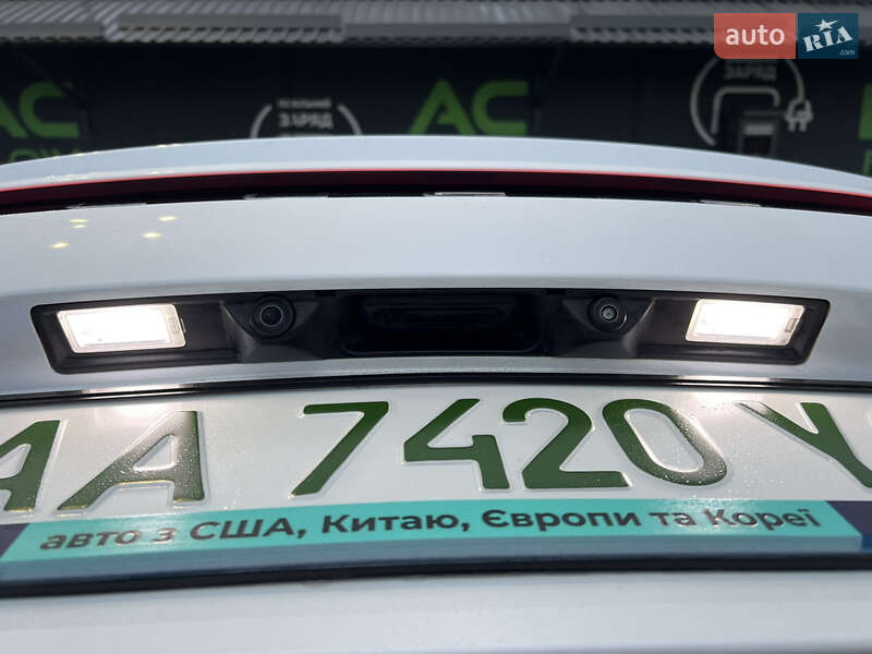 Седан Lucid Air 2022 в Києві