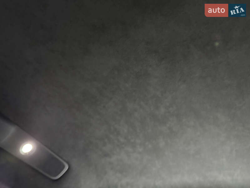 Седан Lucid Air 2023 в Киеве