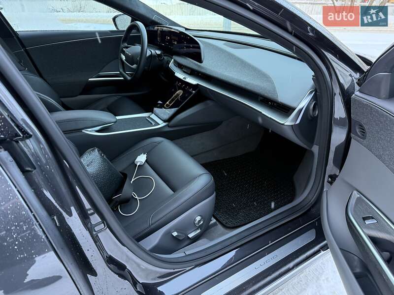 Седан Lucid Air 2023 в Львове фото 29 Седан Lucid Air 2023 в Львове