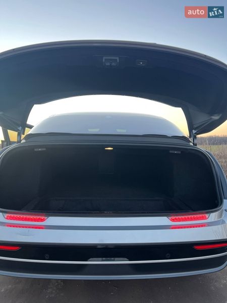 Седан Lucid Air 2023 в Ковеле