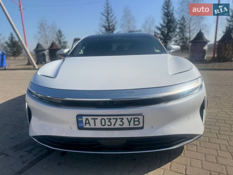 Седан Lucid Air 2023 в Ивано-Франковске