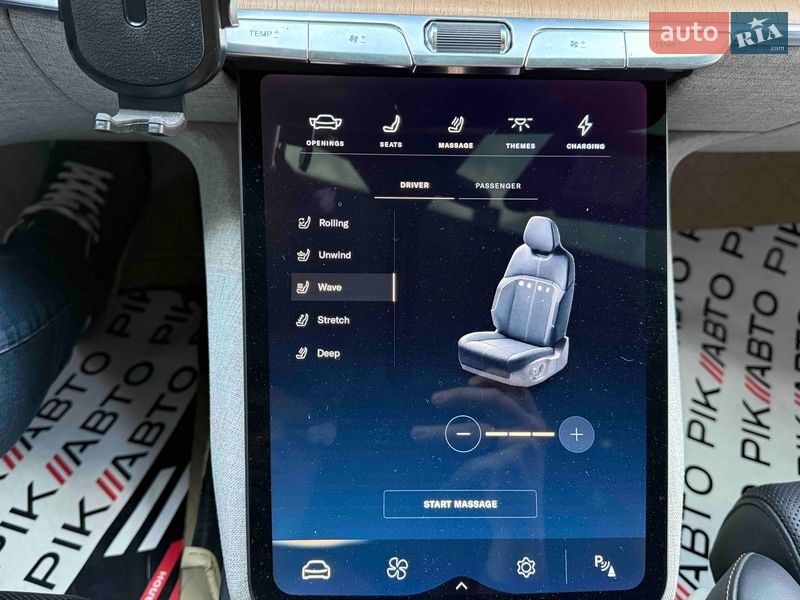 Седан Lucid Air 2022 в Львові