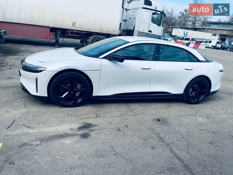 Седан Lucid Air 2024 в Киеве