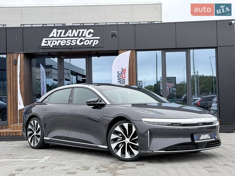 Lucid Air 2023