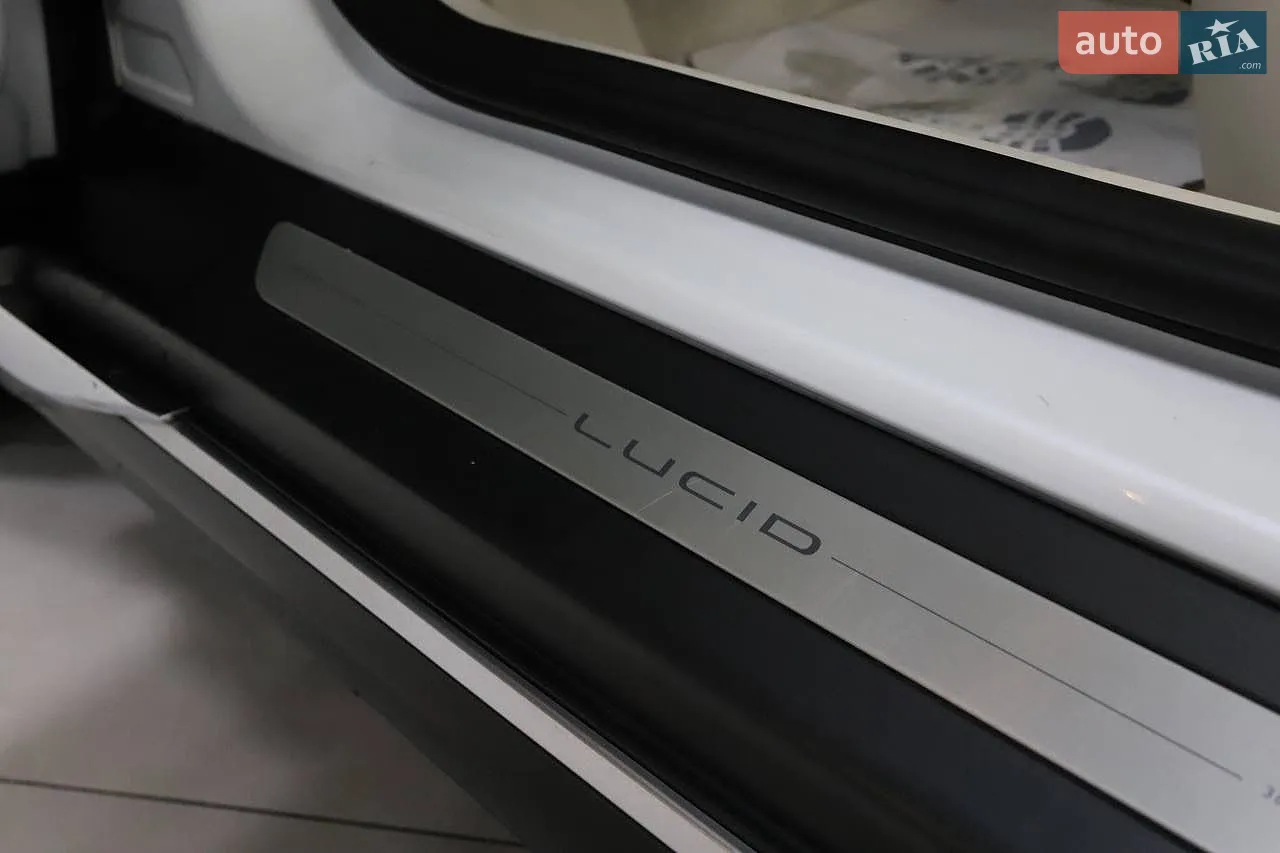 2022 Lucid Air Concept - мініатюра 47