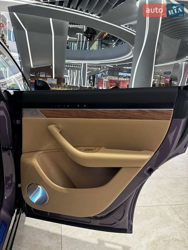 Внедорожник / Кроссовер Luxeed R7 2025 в Киеве