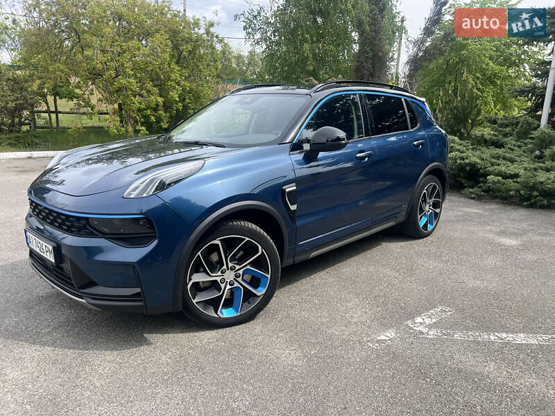 Позашляховик / Кросовер Lynk&Co 01 2022 в Києві