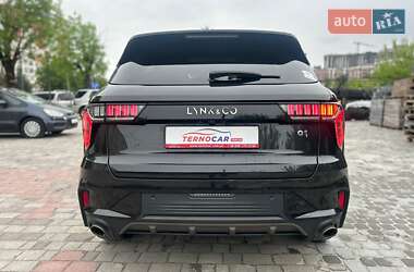 Внедорожник / Кроссовер Lynk&Co 01 2022 в 