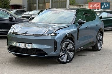Позашляховик / Кросовер Lynk&Co 08 EM-P 2024 в Києві