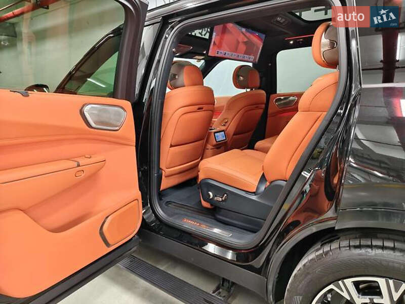 Внедорожник / Кроссовер Lynk&Co 900 2025 в Киеве