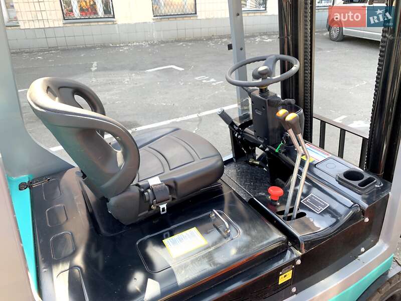 Вилочный погрузчик MachPro MP-E 2.0 2024 в Киеве