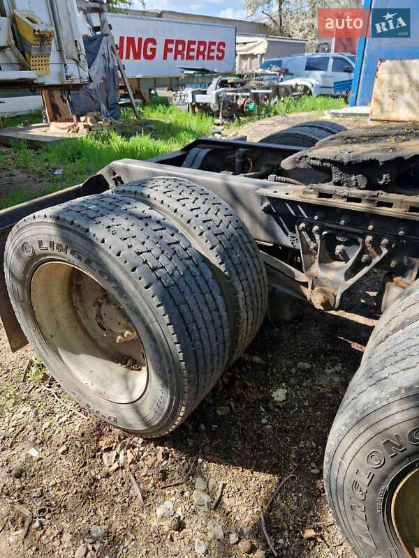 Тягач Mack CX 2002 в Одессе