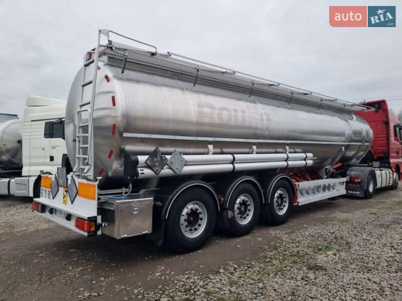 Цистерна полуприцеп Magyar Fuel Tank 2001 в Виннице фото 2 Цистерна полуприцеп Magyar Fuel Tank 2001 в Виннице