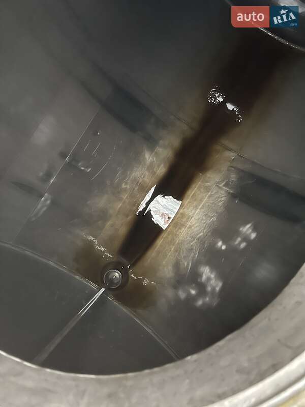 Цистерна полуприцеп Magyar S34SDC1NE 2004 в Днепре