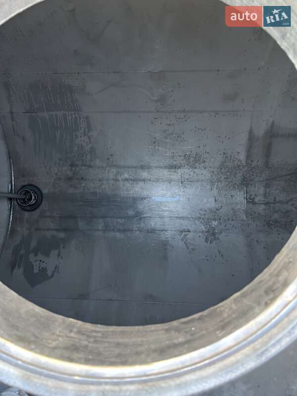 Цистерна полуприцеп Magyar S34SDC1NE 2004 в Днепре