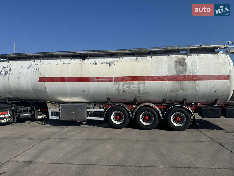 Цистерна Magyar SR34BD 2003 в Львове