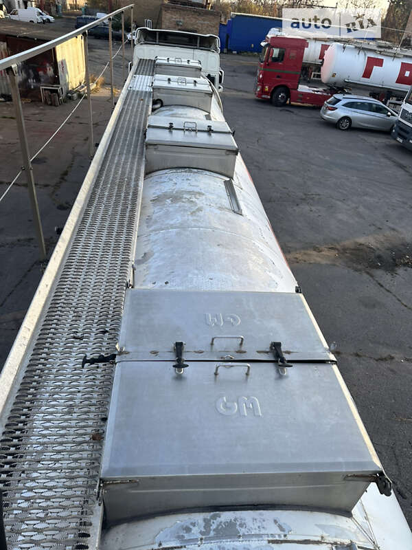 Цистерна полуприцеп Magyar SR34BT 2003 в Кременчуге