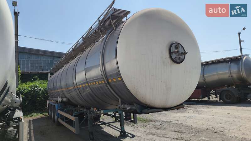 Цистерна полуприцеп Magyar SR34E 1993 в Каменском