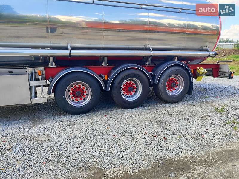 Цистерна полуприцеп Magyar SR34E 2001 в Житомире