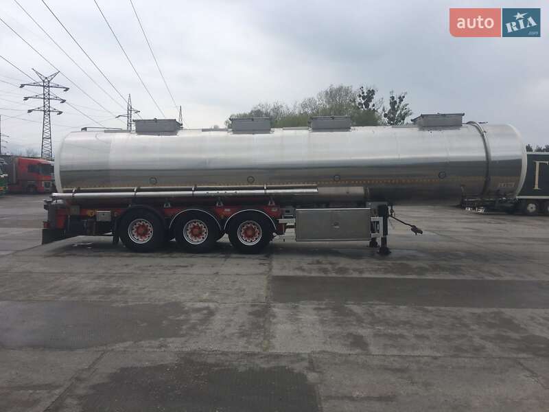 Цистерна полуприцеп Magyar SR 2004 в Виннице
