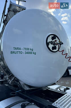 Цистерна напівпричіп Magyar SR 2005 в Вінниці