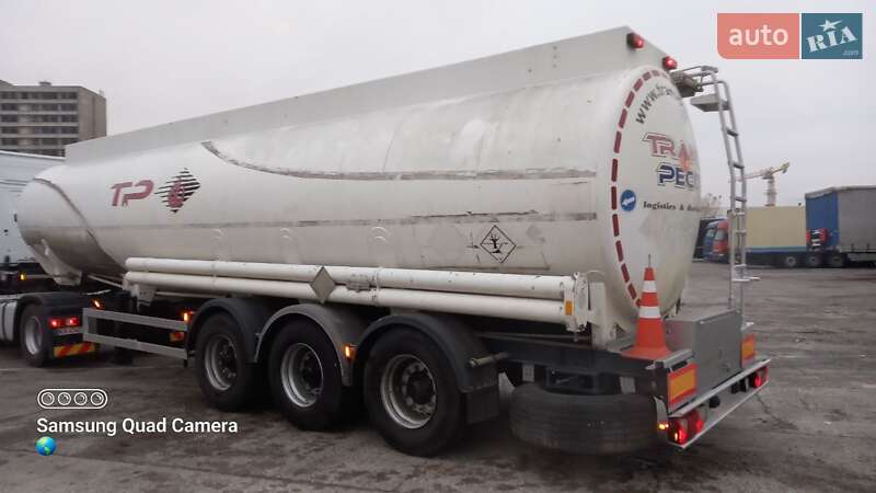 Цистерна полуприцеп Magyar SR 2008 в Киеве