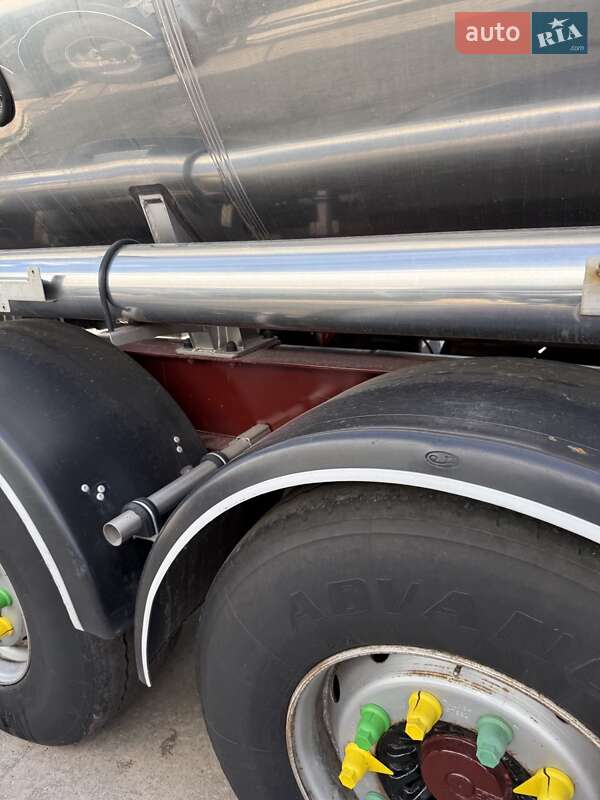 Цистерна полуприцеп Magyar SR 2005 в Черкассах