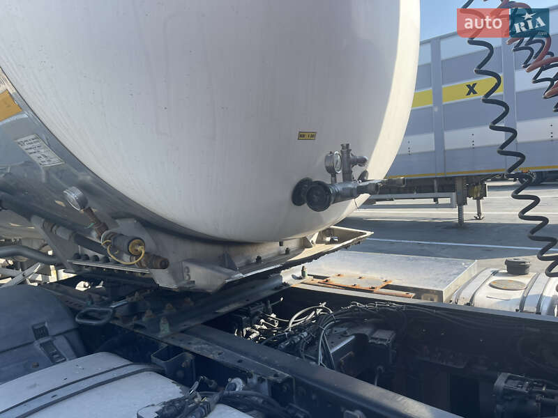 Цистерна полуприцеп Magyar SR 2011 в Киеве