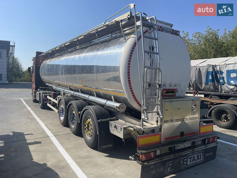 Цистерна полуприцеп Magyar SR 2011 в Киеве