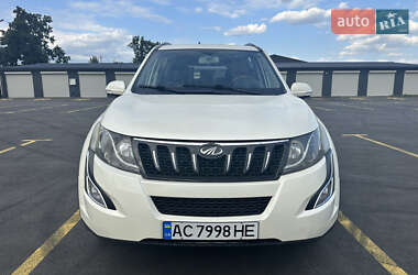 Внедорожник / Кроссовер Mahindra XUV 500 2016 в 