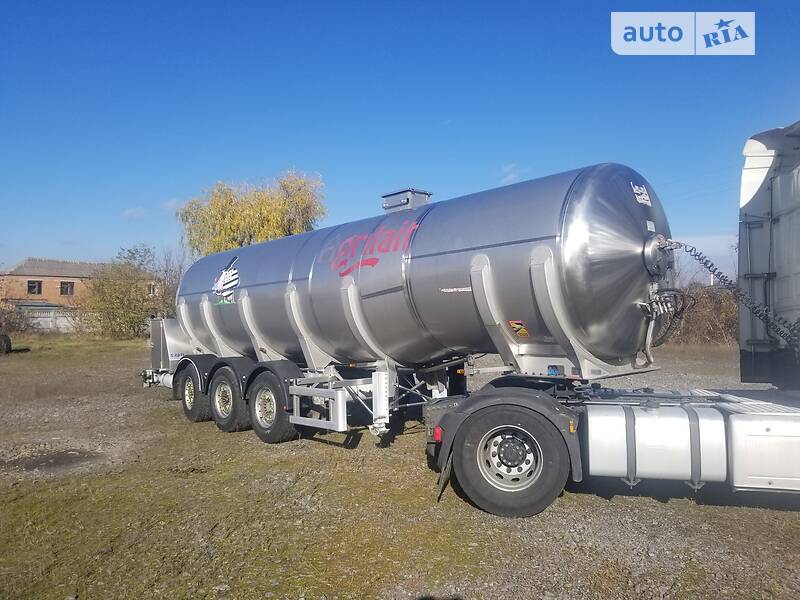 Цистерна полуприцеп Maisonneuv S 2008 в Виннице фото Цистерна полуприцеп Maisonneuv S 2008 в Виннице