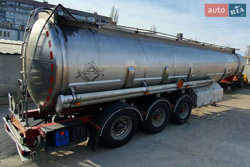 Цистерна полуприцеп Maisonneuv S 1995 в Николаеве