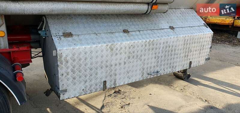 Цистерна полуприцеп Maisonneuv S 1995 в Николаеве