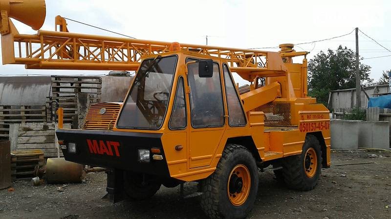 Буровая установка MAIT HR 1988 в Черновцах