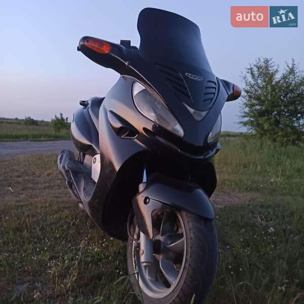 Макси-скутер Malaguti F12 2004 в 