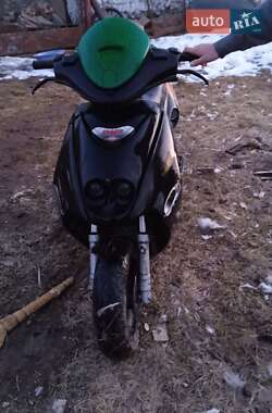Мопеды Malaguti F12 2013 в 