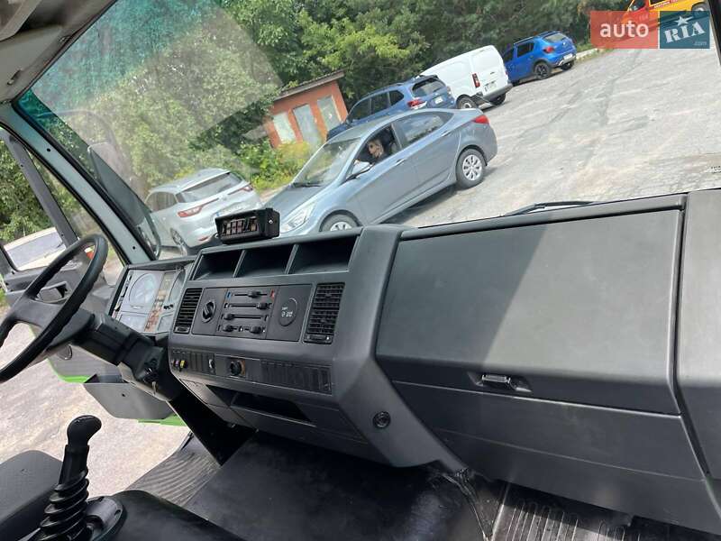 Автовышка MAN 10.163 1998 в Виннице