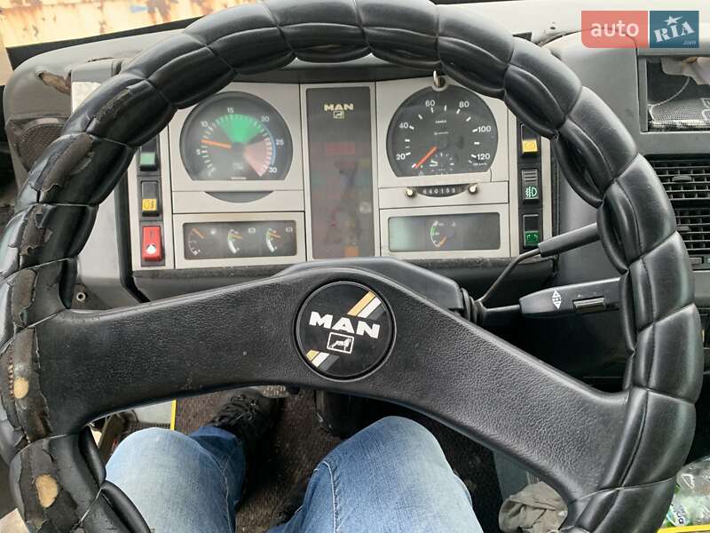 Туристичний / Міжміський автобус MAN 10.220 2002 в Кременчуці