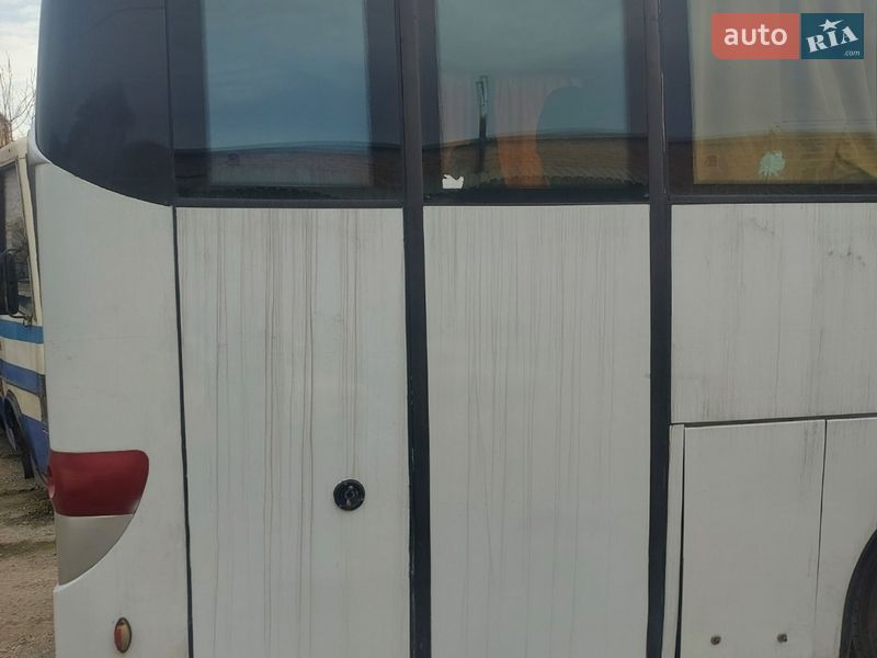 Туристический / Междугородний автобус MAN 10.220 2005 в Полтаве