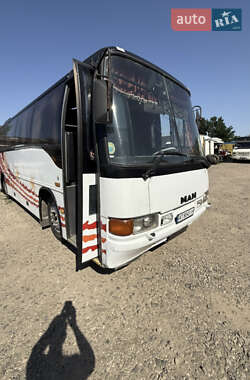Туристический / Междугородний автобус MAN 11.230 1995 в Коломые