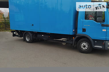 Грузовой фургон MAN 12.180 2012 в Луцке