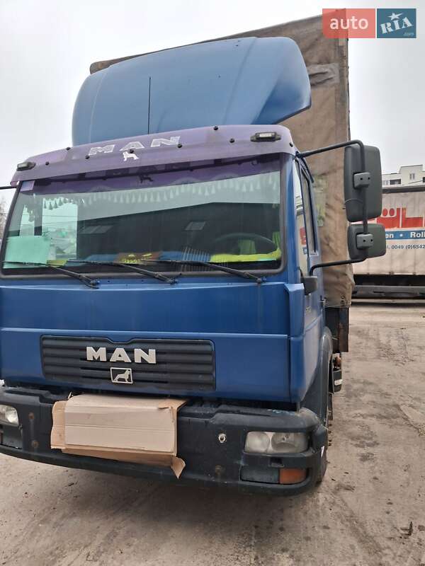 Грузовой фургон MAN 12.180 2004 в Киеве фото 3 Грузовой фургон MAN 12.180 2004 в Киеве