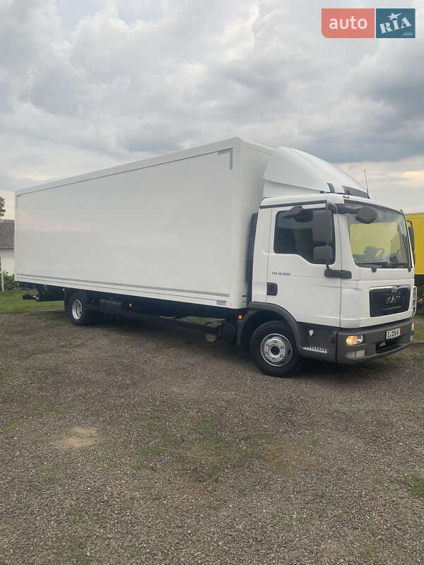 Вантажний фургон MAN 12.220 2013 в Бучачі фото 5 Вантажний фургон MAN 12.220 2013 в Бучачі