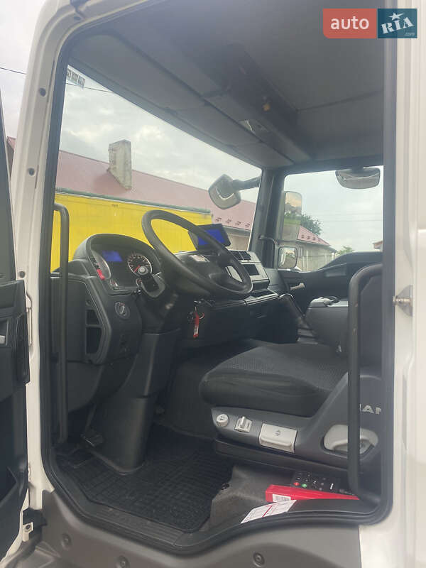 Вантажний фургон MAN 12.220 2013 в Бучачі фото 22 Вантажний фургон MAN 12.220 2013 в Бучачі